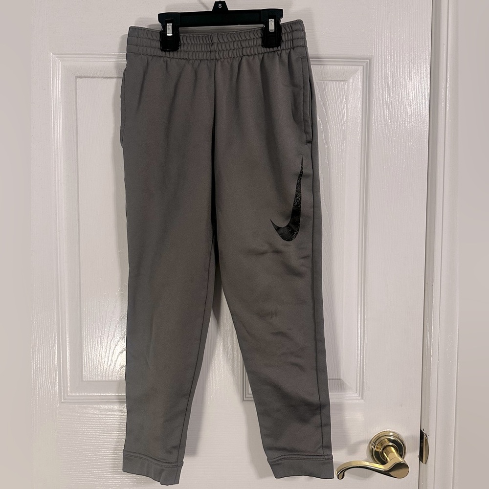 Boys Small Gray Nike Joggers, EUC